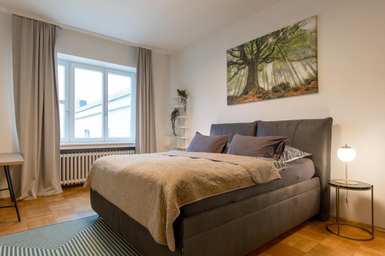 As Aparts. Old Town Square Apt. *