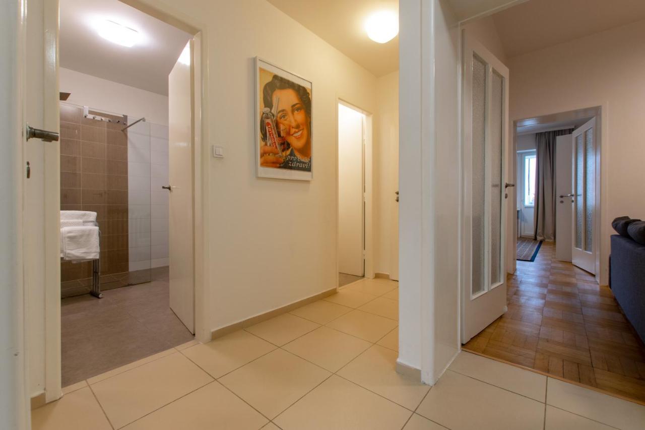 Apartamento As Aparts. Old Town Square Apt. *