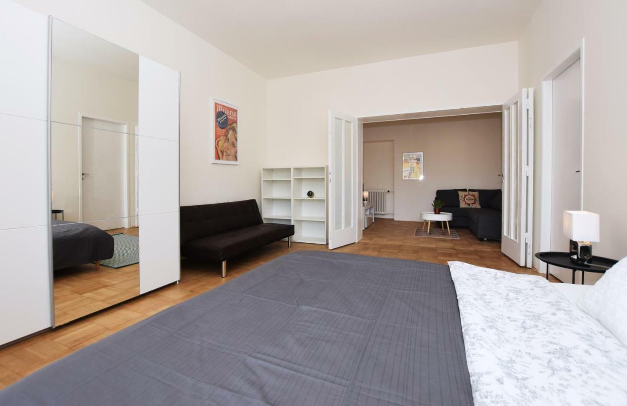 As Aparts. Old Town Square Apt. Appartamento